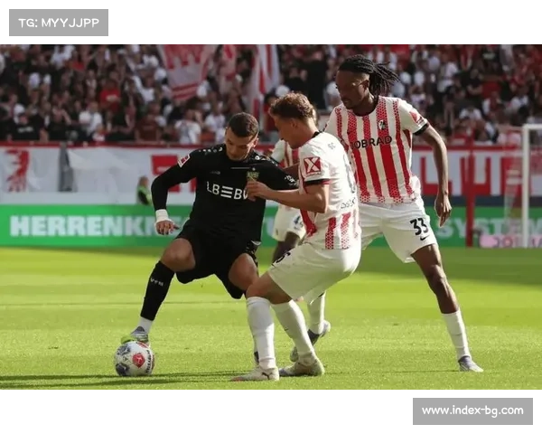 美因茨vs圣保利中场0-0,保级压力下双方谨慎应对 美因茨vs圣保利中场0-0,保级压力下双方谨慎应对