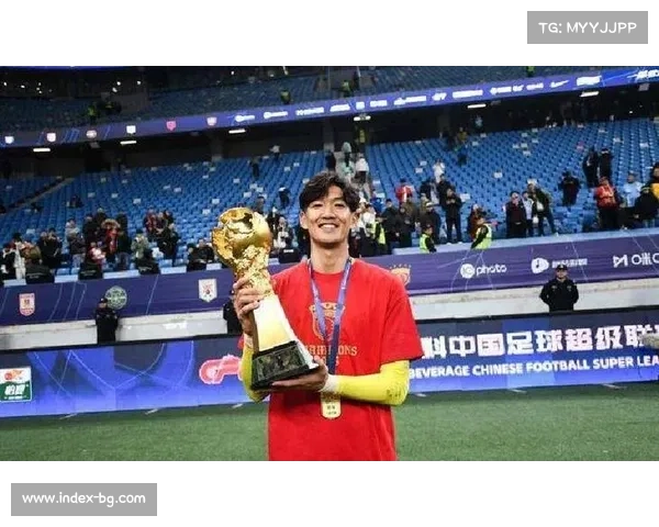 颜骏凌谈邵佳一：目标就是世界杯